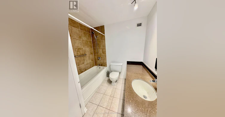 812-2951 Riverside Drive, Ottawa, ON, K1V 8W6 - 16