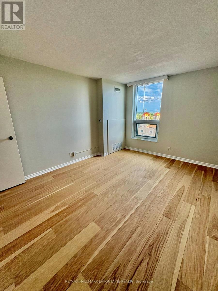 812-2951 Riverside Drive, Ottawa, ON, K1V 8W6 - 12