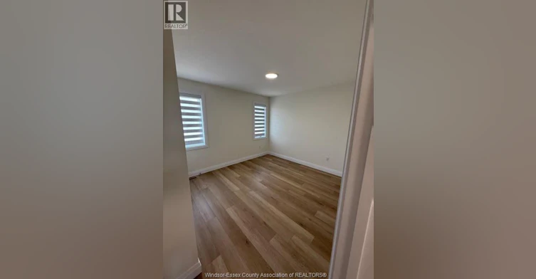 UPPER-69 Eagle Street, Leamington, ON, N8H 0G4 - 14