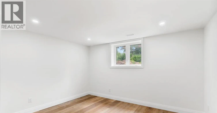 121 Allison Ave. Lower Unit, Essex, ON, N0R 1G0 - 7