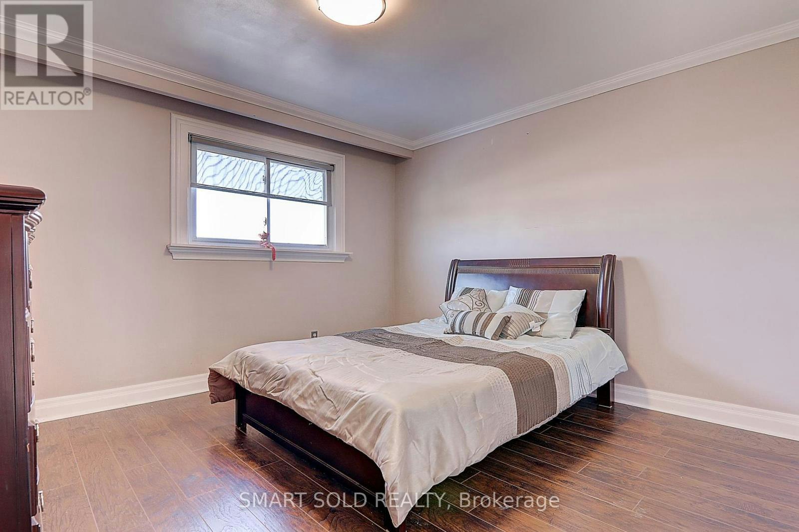 12 Glendinning Avenue, Toronto, ON, M1W 3G2 - 15