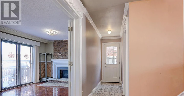 12 Glendinning Avenue, Toronto, ON, M1W 3G2 - 18