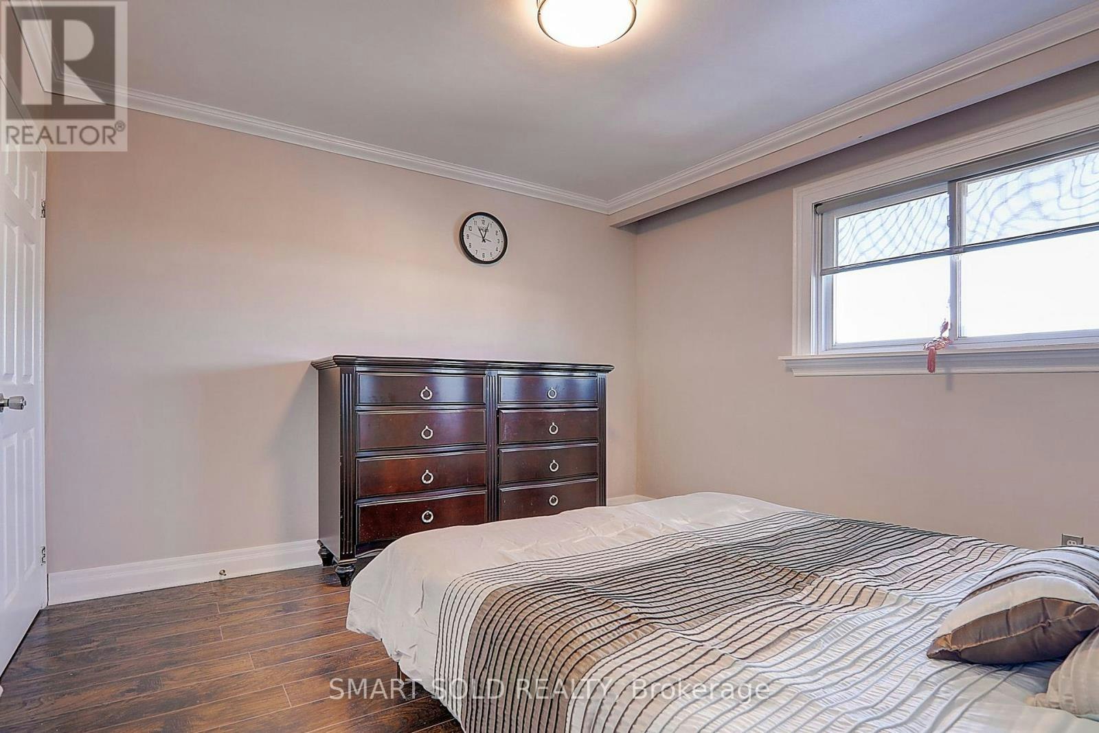12 Glendinning Avenue, Toronto, ON, M1W 3G2 - 16