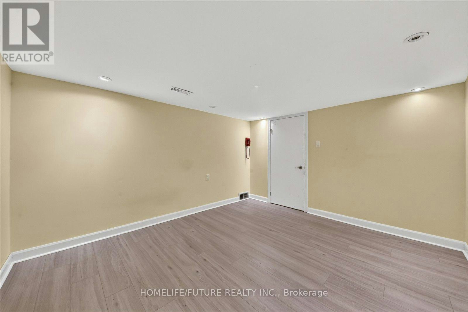 BSMT-46 Stamford Square N, Toronto, ON, M1L 1X6 - 5