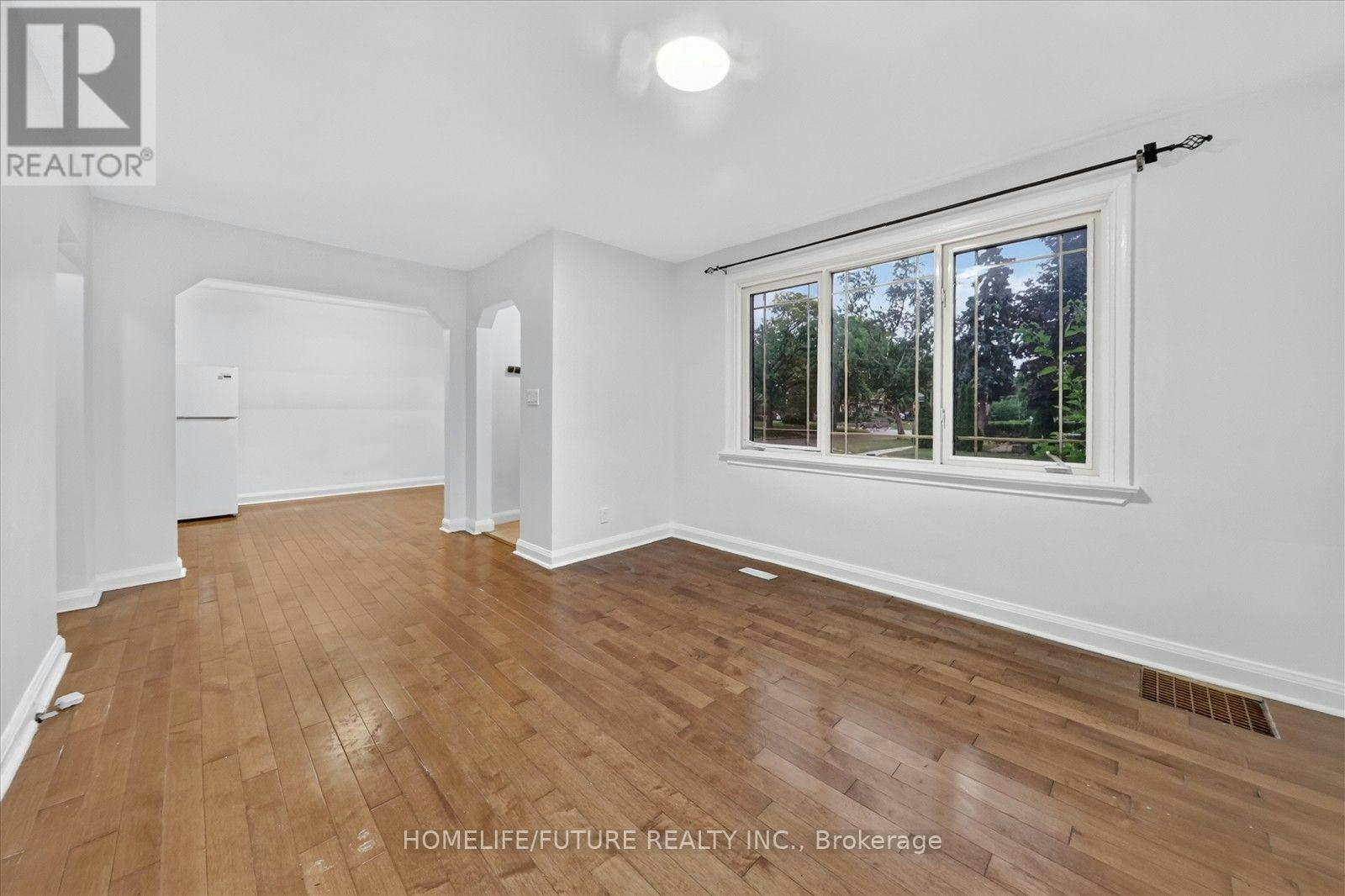 MAIN-46 Stamford Square N, Toronto, ON, M1L 1X6 - 5