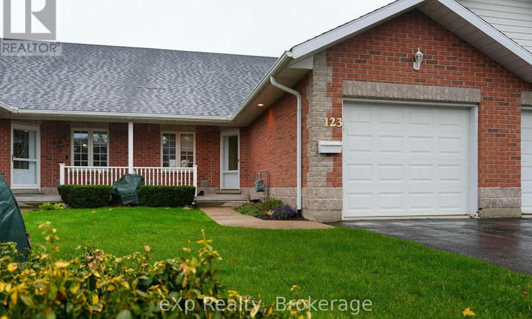 3-123 Church Street N