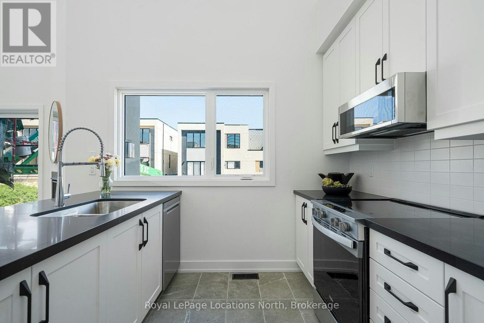 214 Stoneleigh Drive, Blue Mountains, ON, L9Y 5T9 - 13