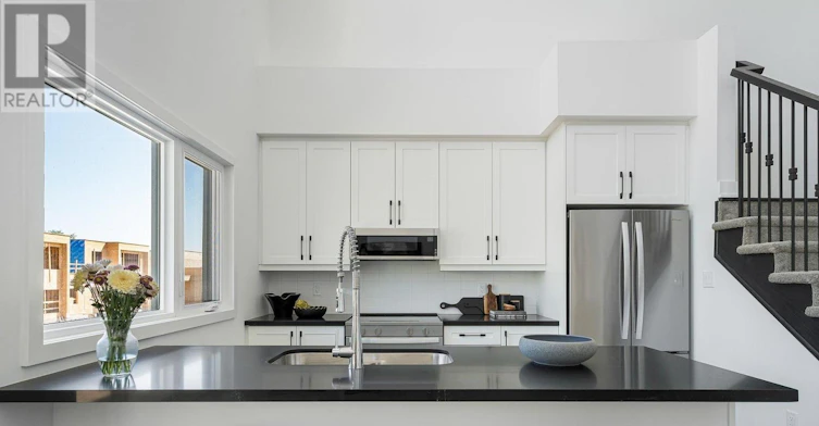 214 Stoneleigh Drive, Blue Mountains, ON, L9Y 5T9 - 11