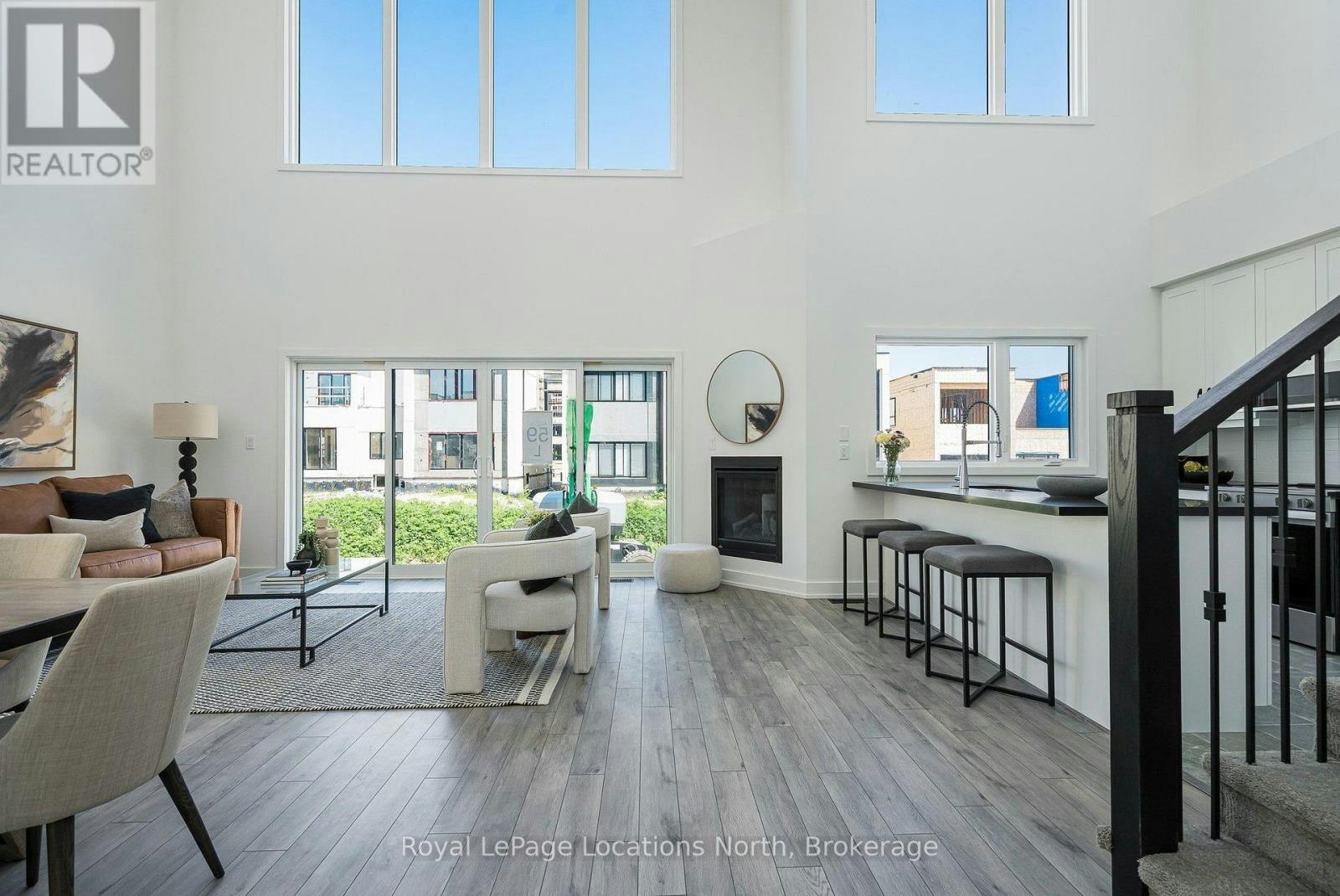 214 Stoneleigh Drive, Blue Mountains, ON, L9Y 5T9 - 5