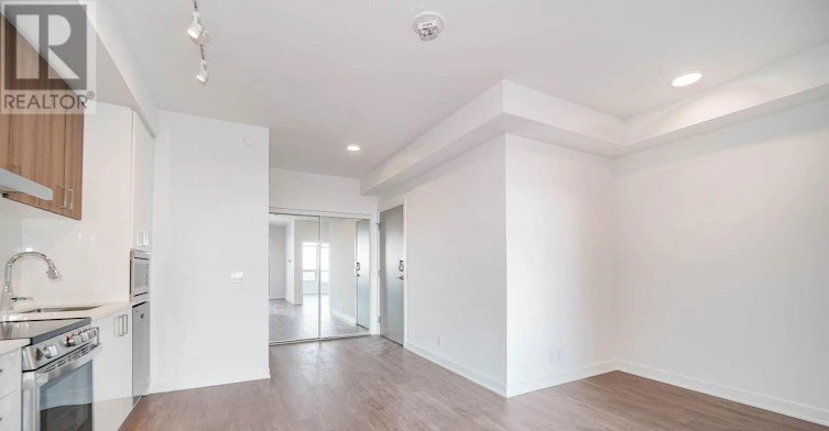 2812-50 Upper Mall Way, Vaughan, ON, L4J 0L8 - 3