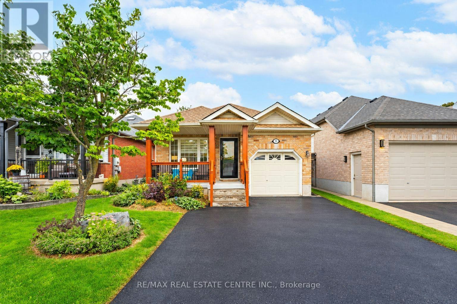 99 Glengarry Road, Orangeville, ON, L9W 5E4