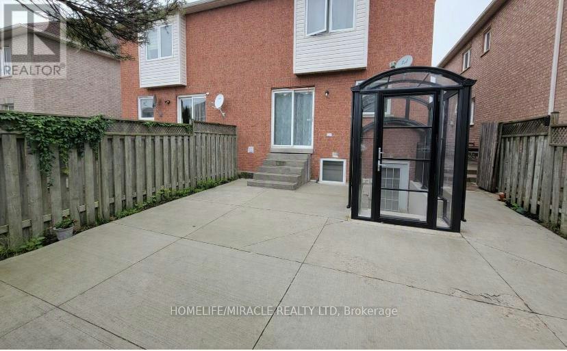 UPPER-6959 Tassel Crescent, Mississauga, ON, L5W 1G9 - 20