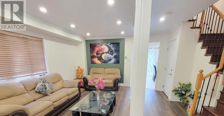 UPPER-6959 Tassel Crescent, Mississauga, ON, L5W 1G9 - 4