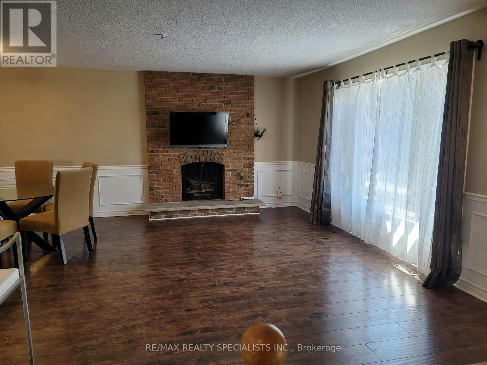 6795 Shelter Bay Road, Mississauga, ON, L5N 1T7 - 5
