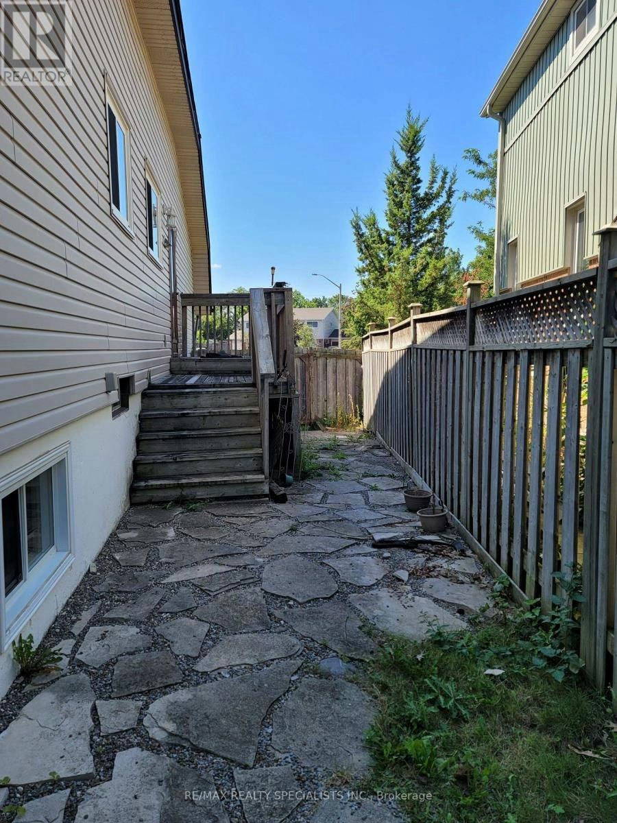 6795 Shelter Bay Road, Mississauga, ON, L5N 1T7 - 33