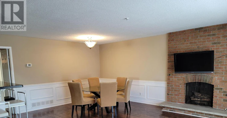 6795 Shelter Bay Road, Mississauga, ON, L5N 1T7 - 6