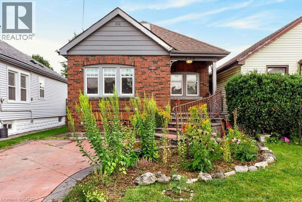 136 Weir Street N, Hamilton, ON, L8H 5E9