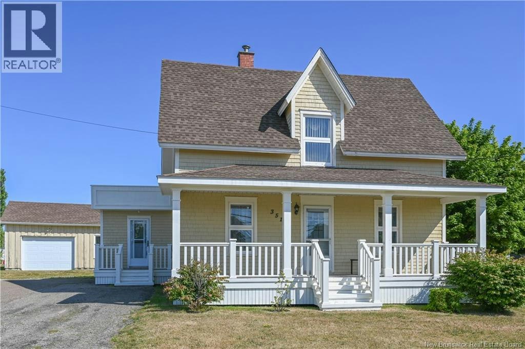 351 Saint Pierre Boulevard E, Caraquet, NB, E1W 1B4