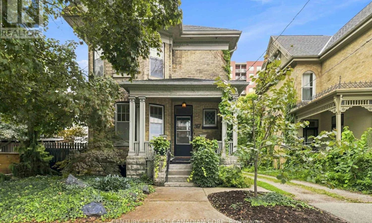 367 Maitland Street