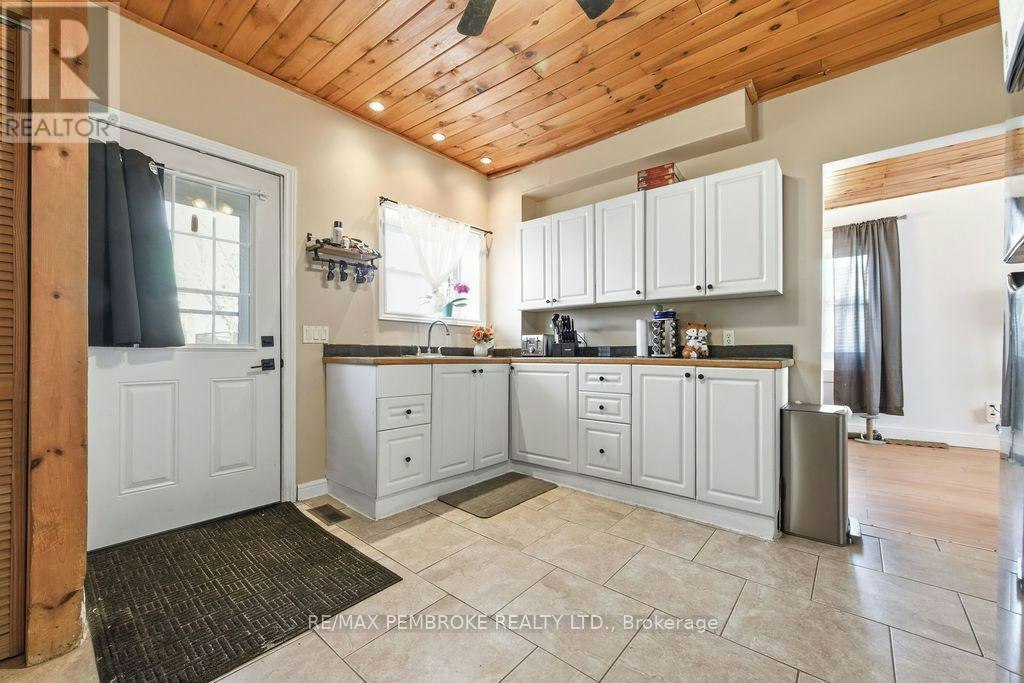 503 Miller Street, Pembroke, ON, K8A 5Z7 - 13