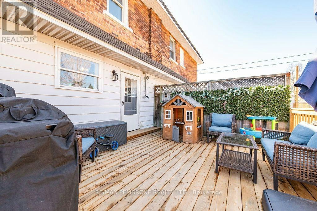 503 Miller Street, Pembroke, ON, K8A 5Z7 - 4