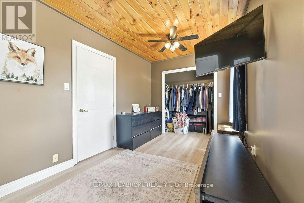 503 Miller Street, Pembroke, ON, K8A 5Z7 - 22