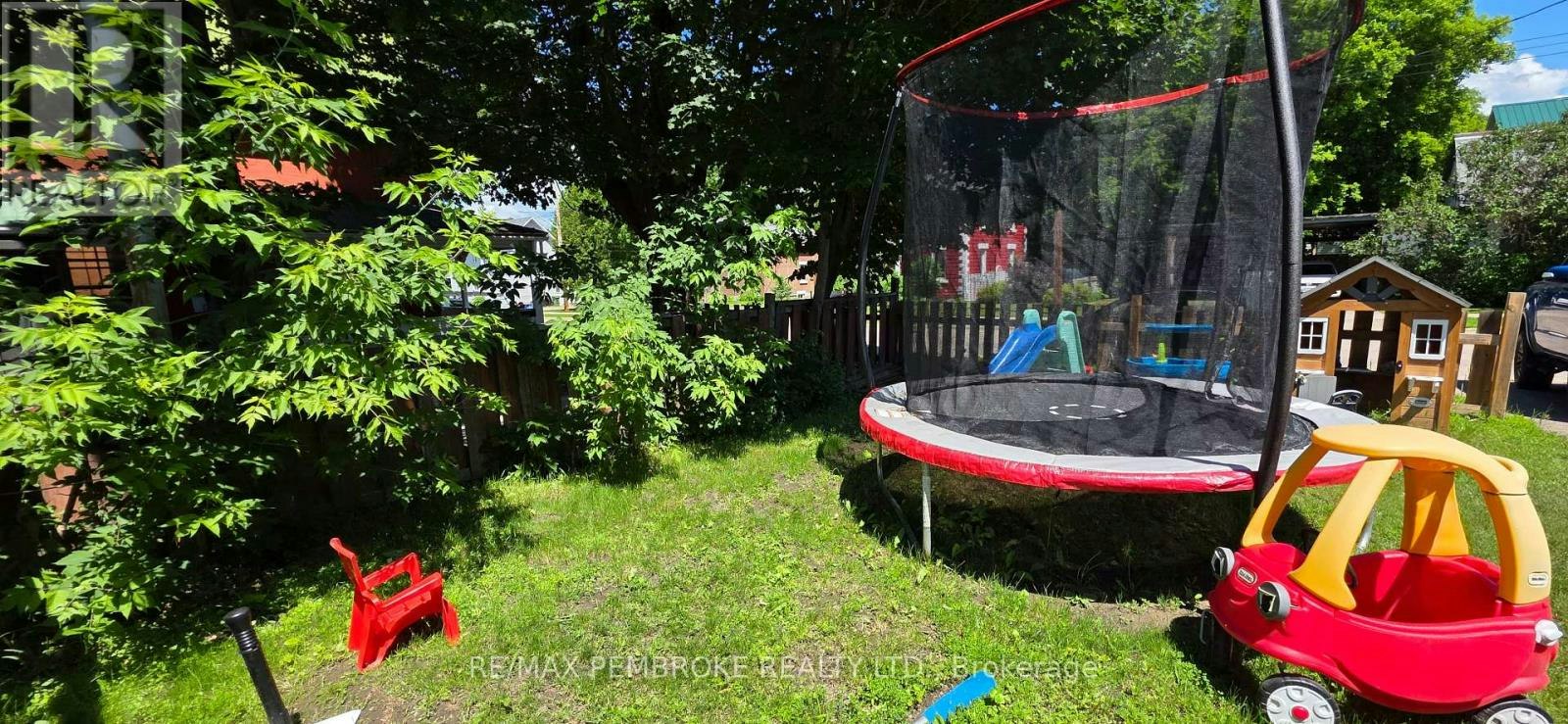 503 Miller Street, Pembroke, ON, K8A 5Z7 - 23