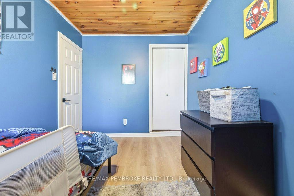 503 Miller Street, Pembroke, ON, K8A 5Z7 - 20