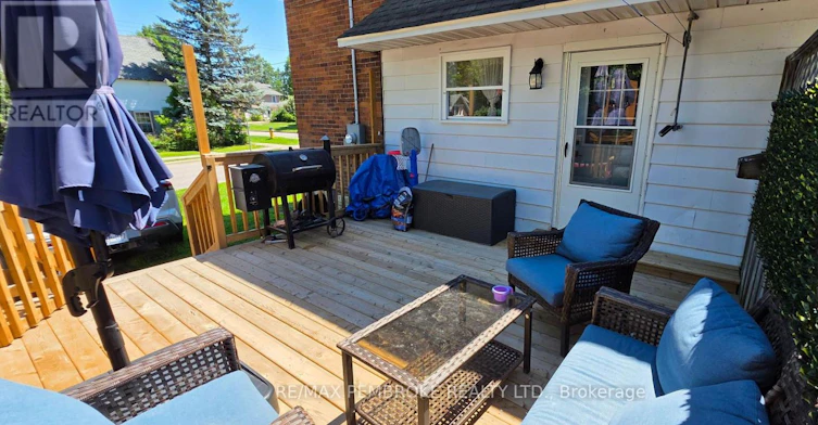 503 Miller Street, Pembroke, ON, K8A 5Z7 - 5