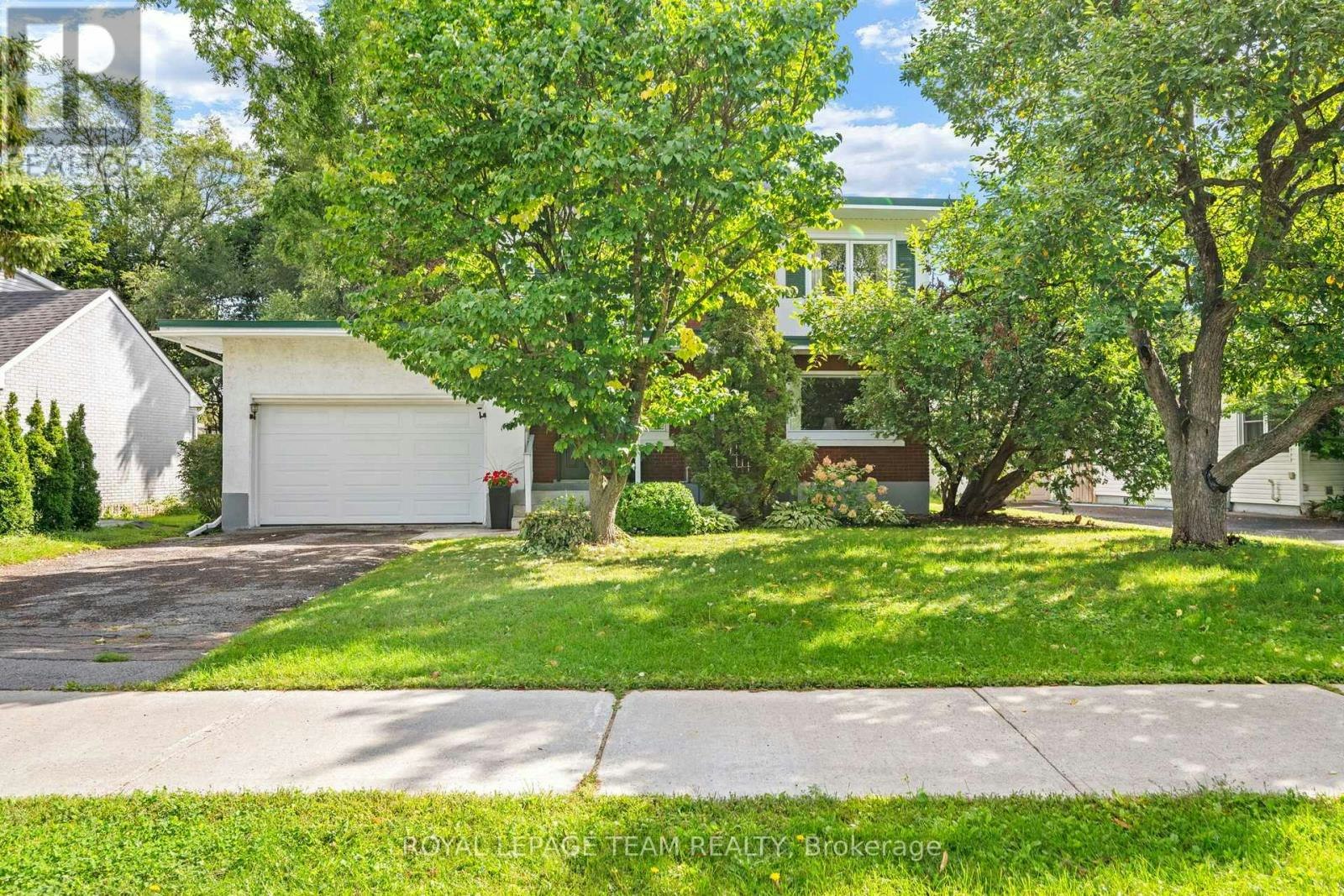 2009 Alta Vista Drive, Ottawa, ON, K1H 7K9
