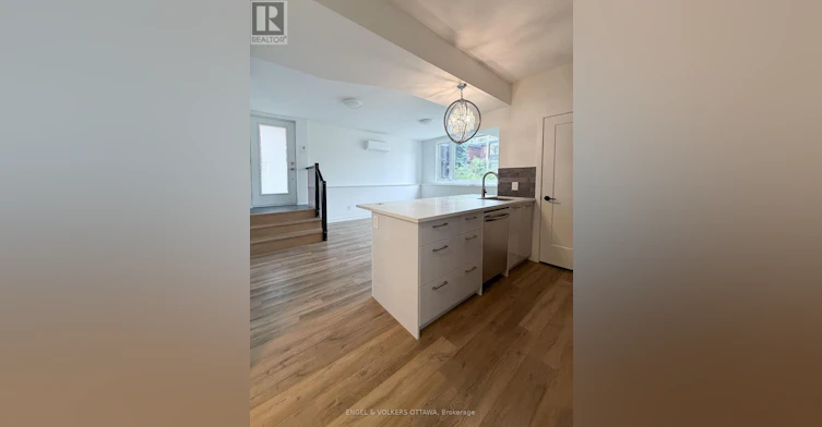 123 Marlborough Avenue, Ottawa, ON, K1N 8G1 - 4