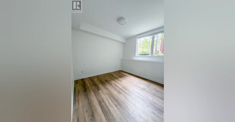 123 Marlborough Avenue, Ottawa, ON, K1N 8G1 - 12