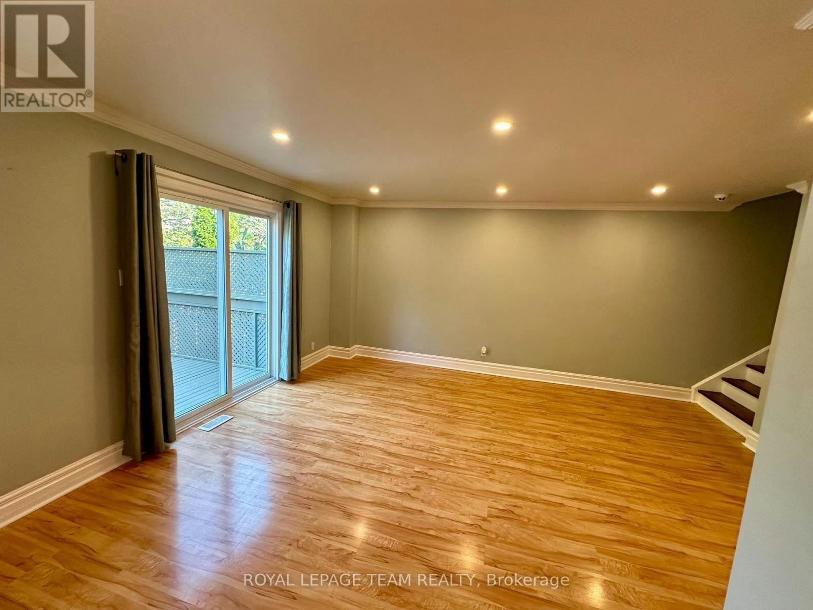 87 Glen Park Drive, Ottawa, ON, K1B 3Z1 - 15
