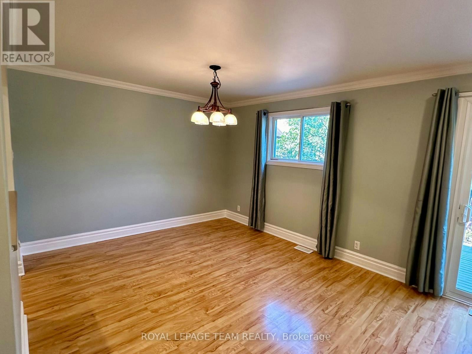 87 Glen Park Drive, Ottawa, ON, K1B 3Z1 - 14