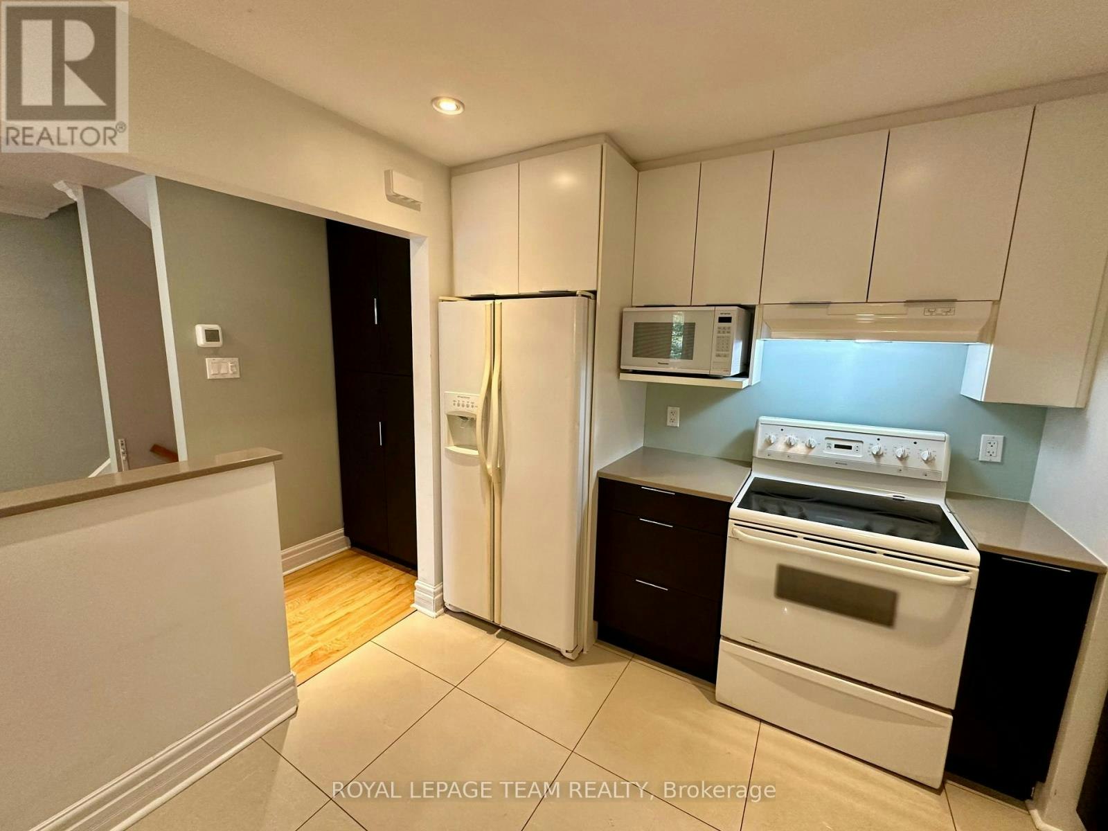 87 Glen Park Drive, Ottawa, ON, K1B 3Z1 - 9