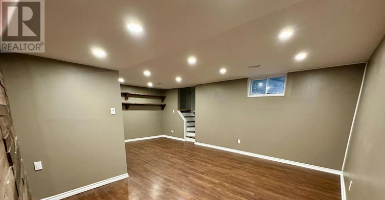 87 Glen Park Drive, Ottawa, ON, K1B 3Z1 - 24