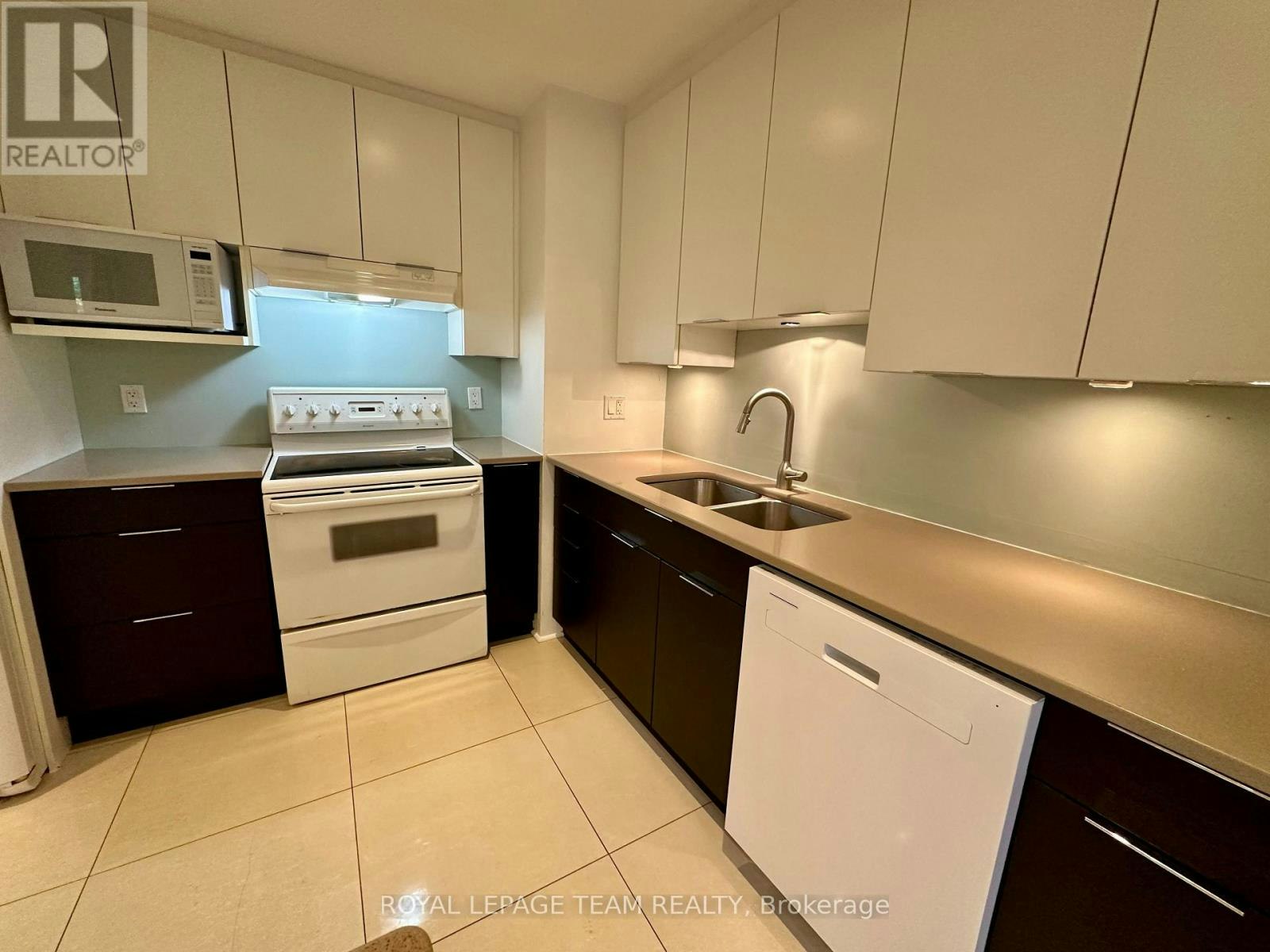 87 Glen Park Drive, Ottawa, ON, K1B 3Z1 - 8