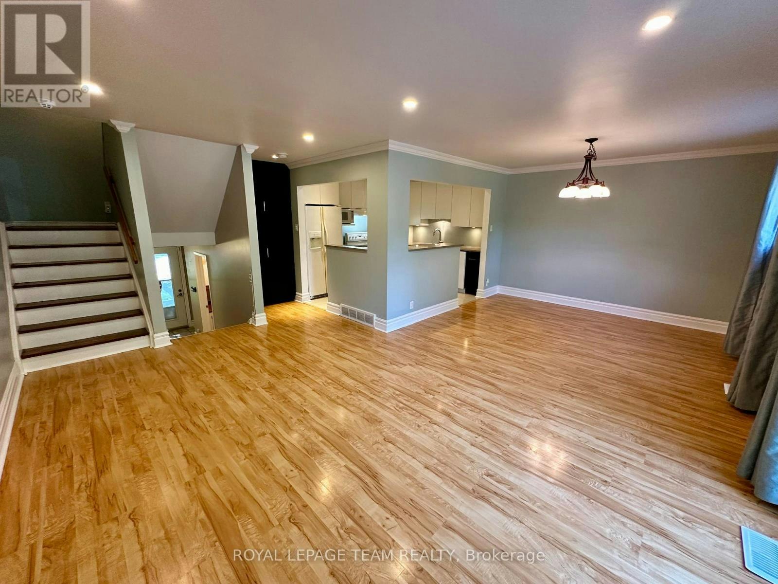 87 Glen Park Drive, Ottawa, ON, K1B 3Z1 - 6