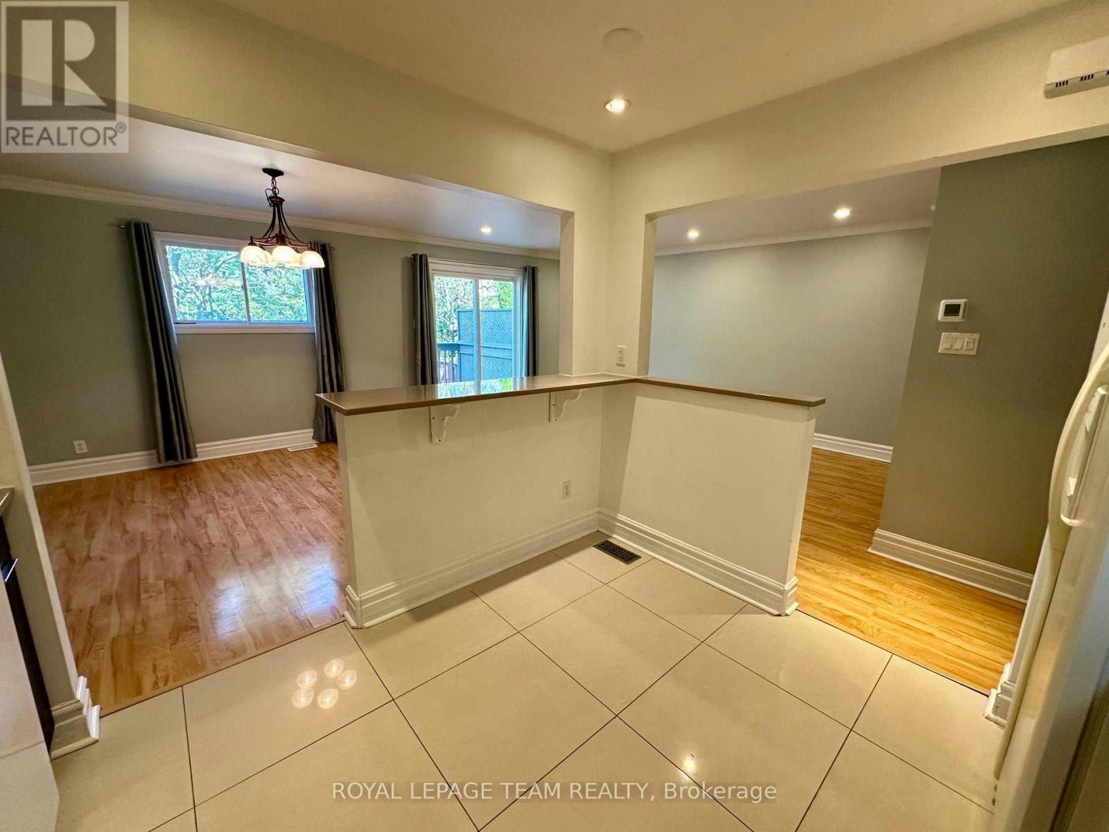 87 Glen Park Drive, Ottawa, ON, K1B 3Z1 - 11