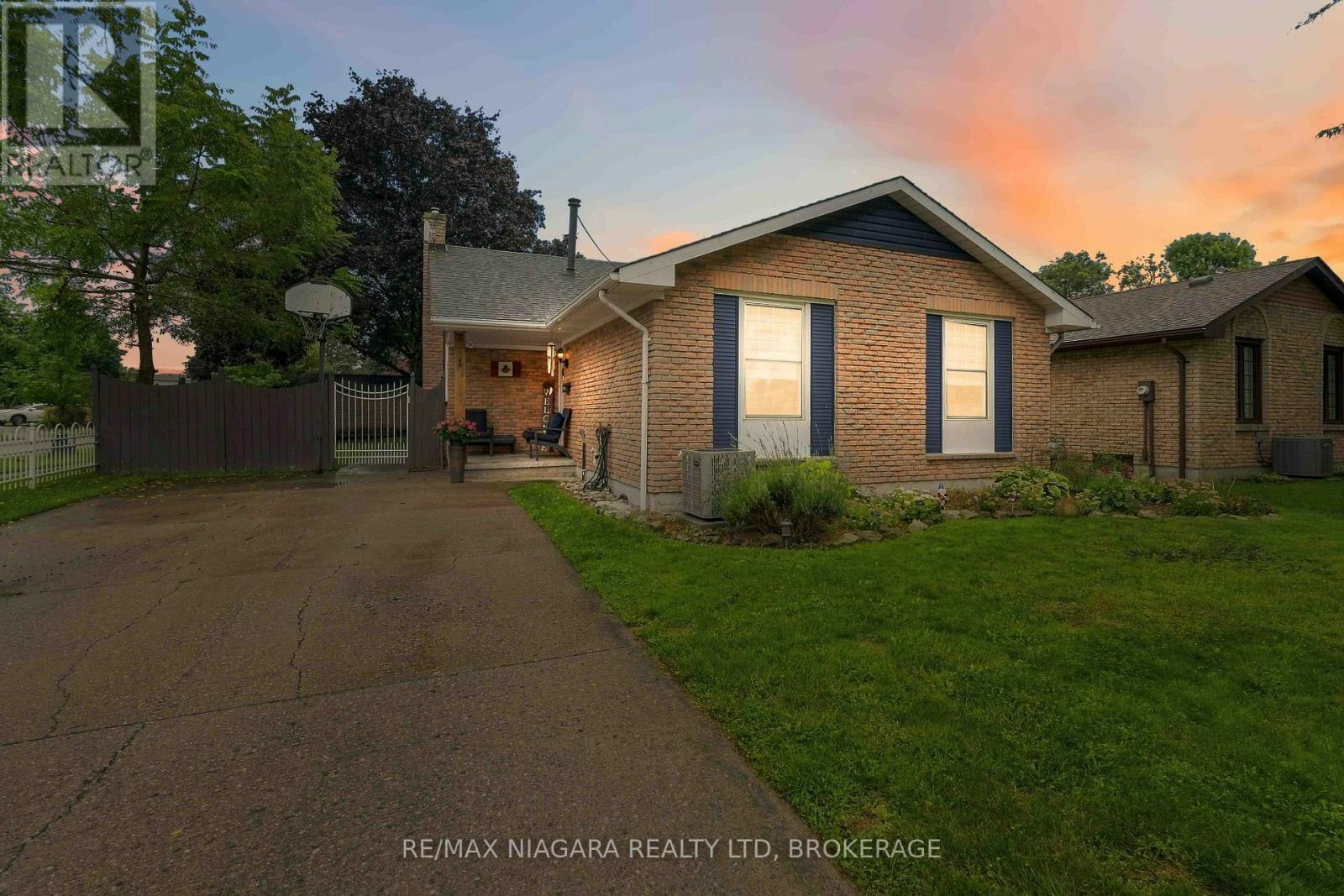 1 Belair Drive, St. Catharines, ON, L2N 6X7