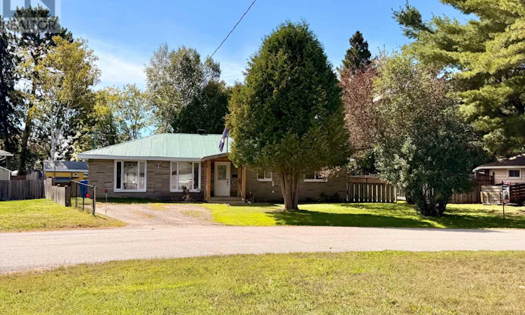 5 Ralph Place