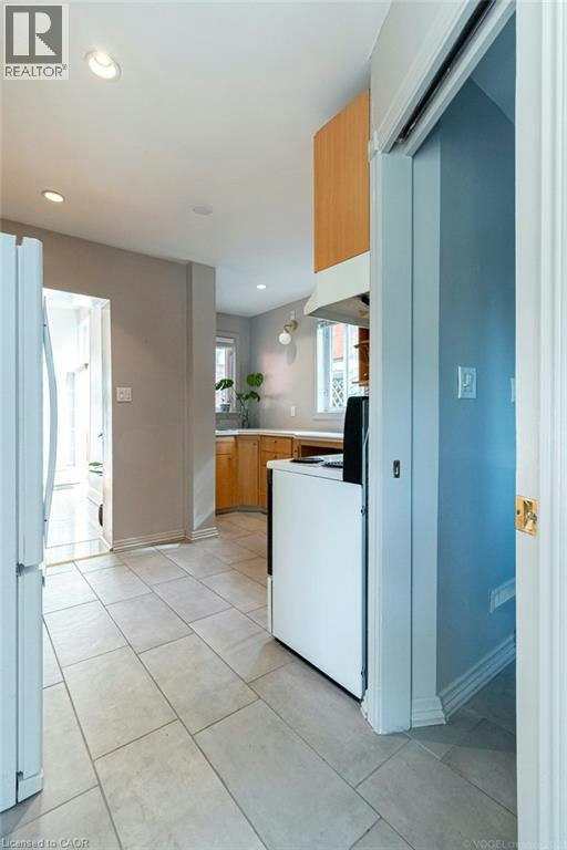 1-270 Queen Street S, Hamilton, ON, L8P 3T3 - 12