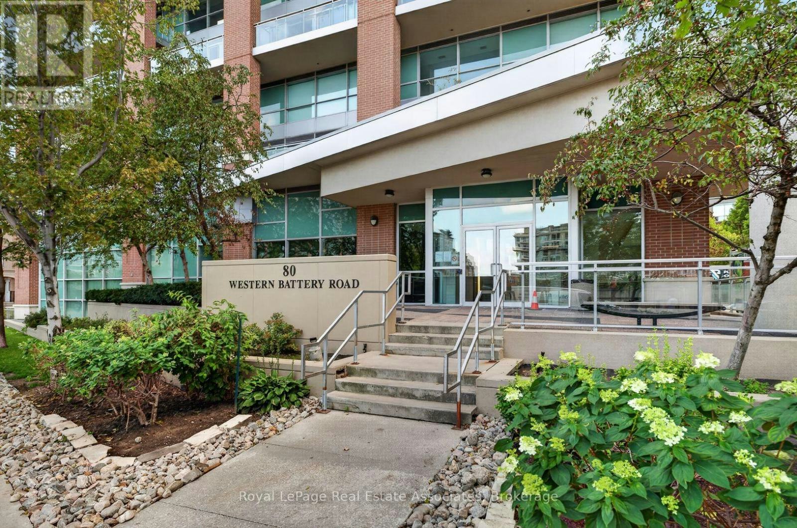 2210-80 Western Battery Road, Toronto, ON, M6K 3S1