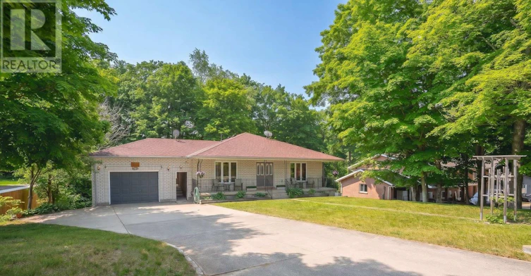 632 Bannister Drive, South Bruce Peninsula, ON, N0H 2G0