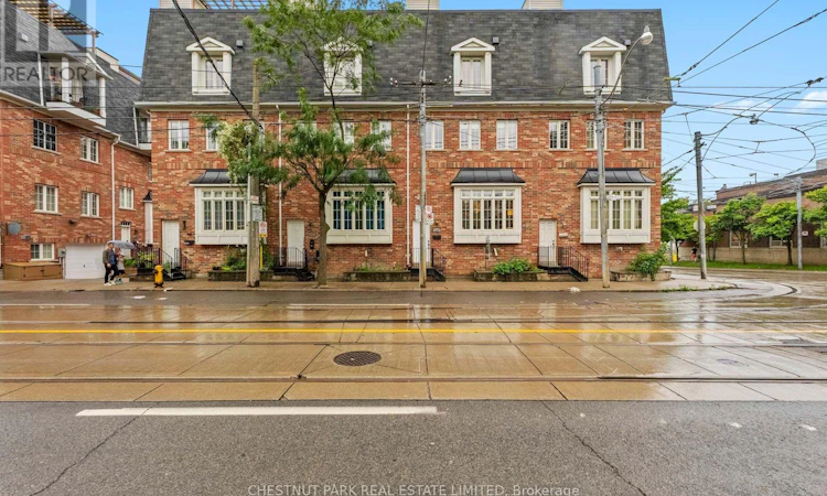 1437 Queen Street E