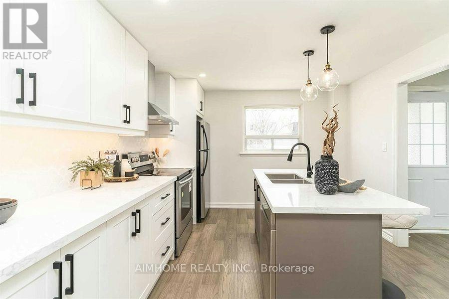 46 Ardgowan Crescent, Toronto, ON, M1V 1B3 - 2