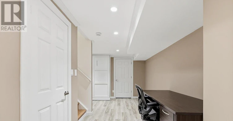 80 Crossovers Street, Toronto, ON, M4E 3X4 - 41