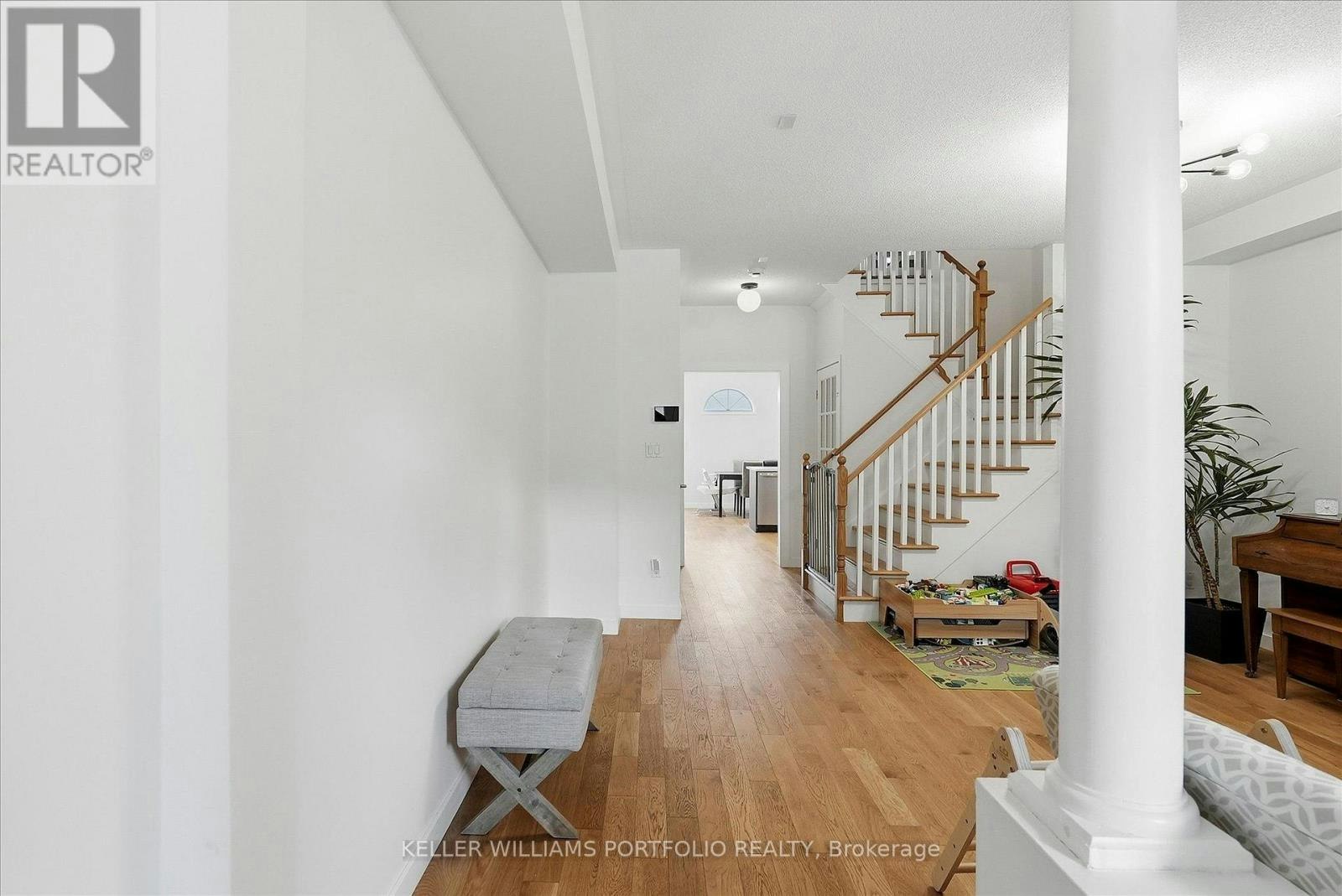 80 Crossovers Street, Toronto, ON, M4E 3X4 - 5