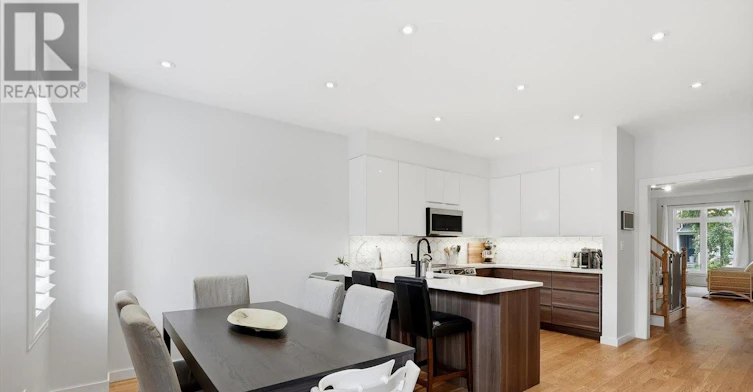 80 Crossovers Street, Toronto, ON, M4E 3X4 - 18