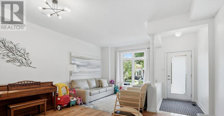 80 Crossovers Street, Toronto, ON, M4E 3X4 - 8